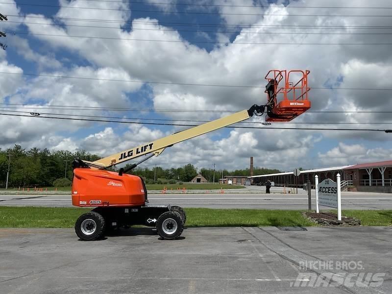 JLG 400S Teleskopiskie pacēlāji
