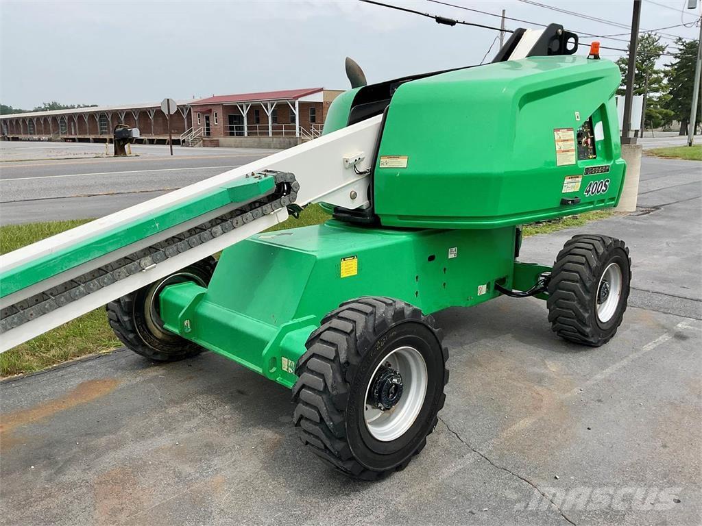 JLG 400S Citi pacēlāji un platformas