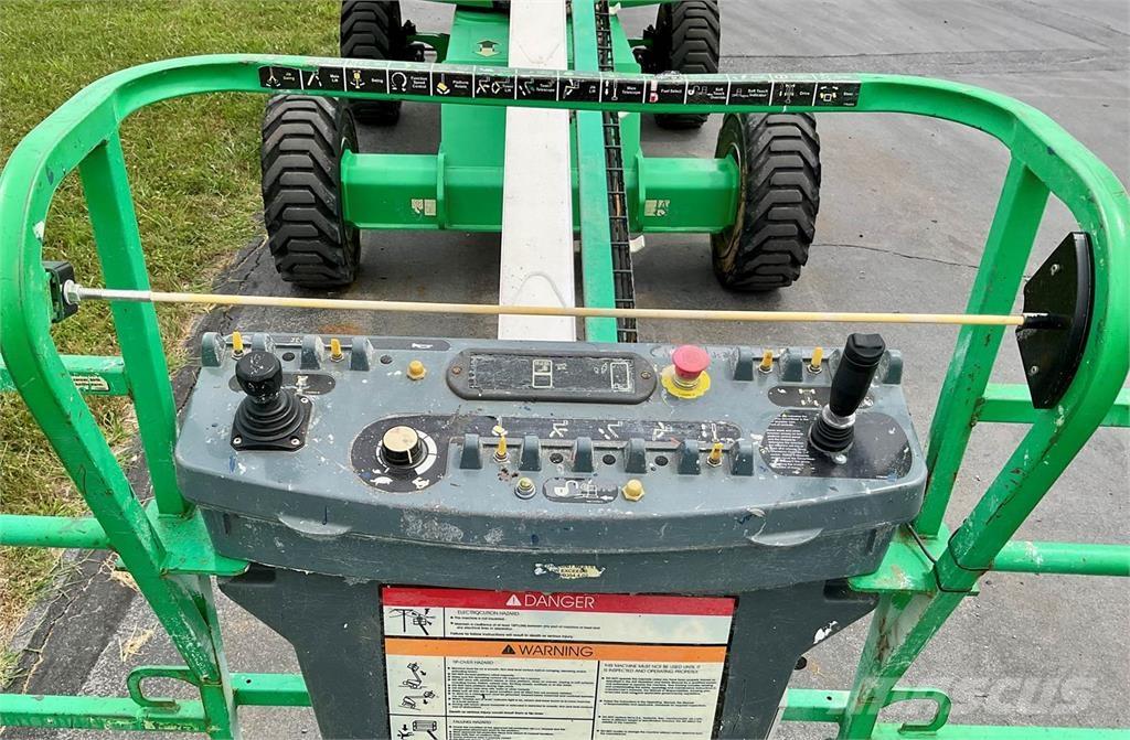 JLG 400S Citi pacēlāji un platformas