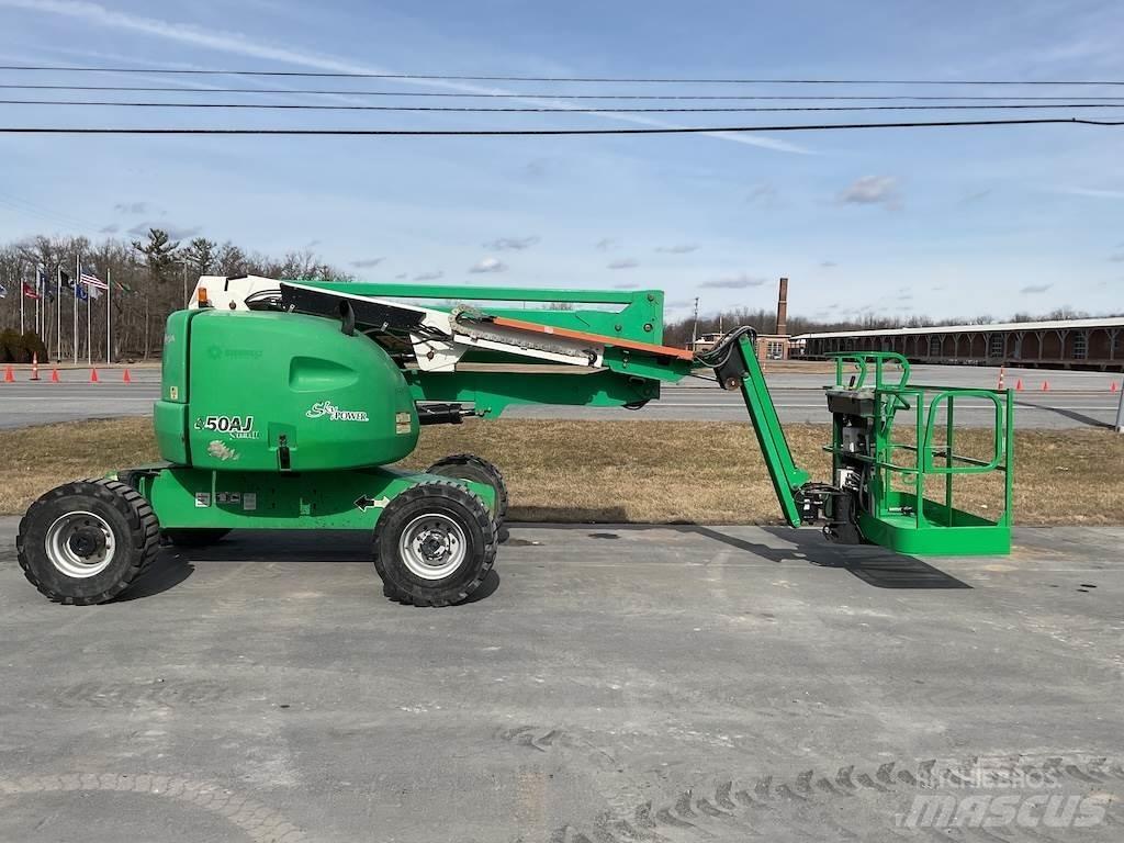 JLG 450AJ Citi pacēlāji un platformas