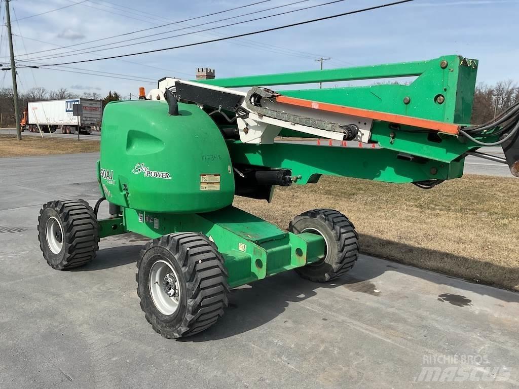 JLG 450AJ Citi pacēlāji un platformas