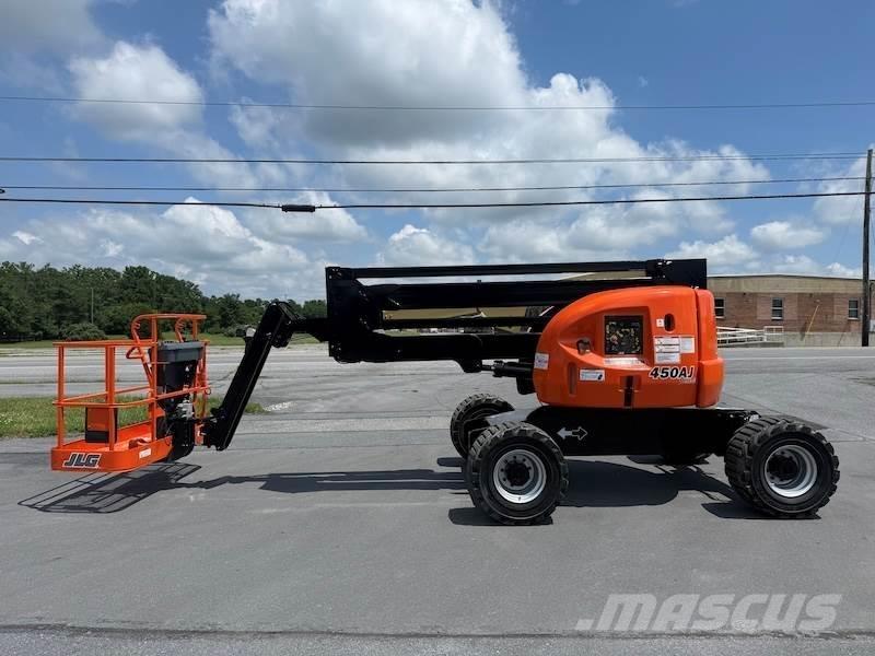 JLG 450AJ Citi pacēlāji un platformas