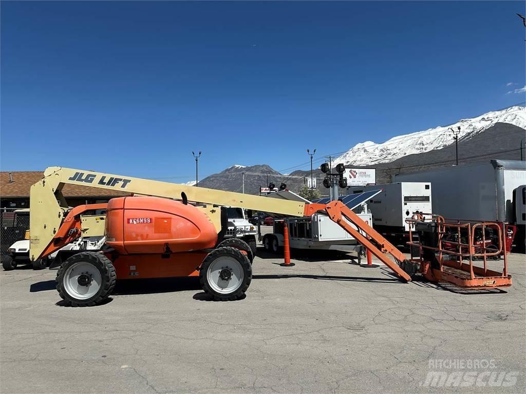 JLG 600AJ Teleskopiskie pacēlāji