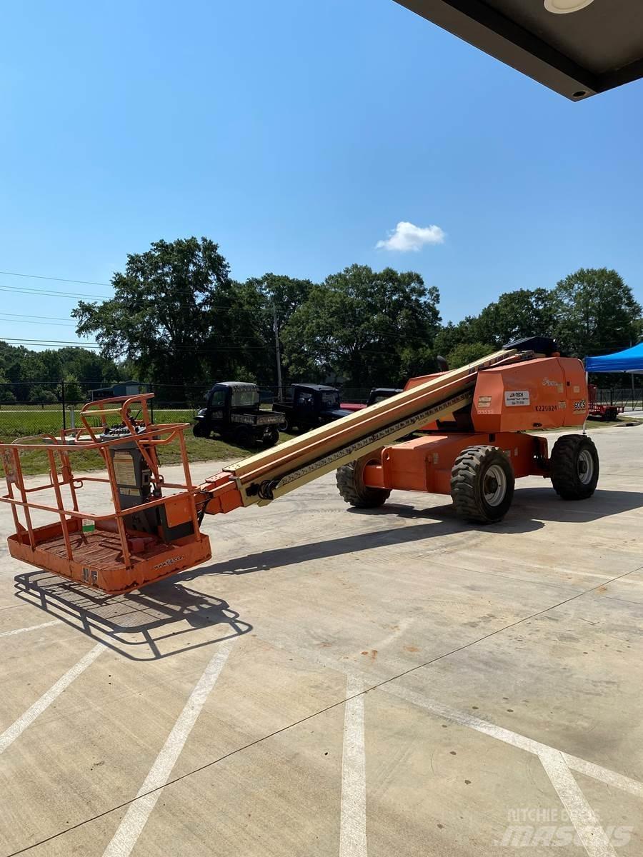 JLG 600S Teleskopiskie pacēlāji