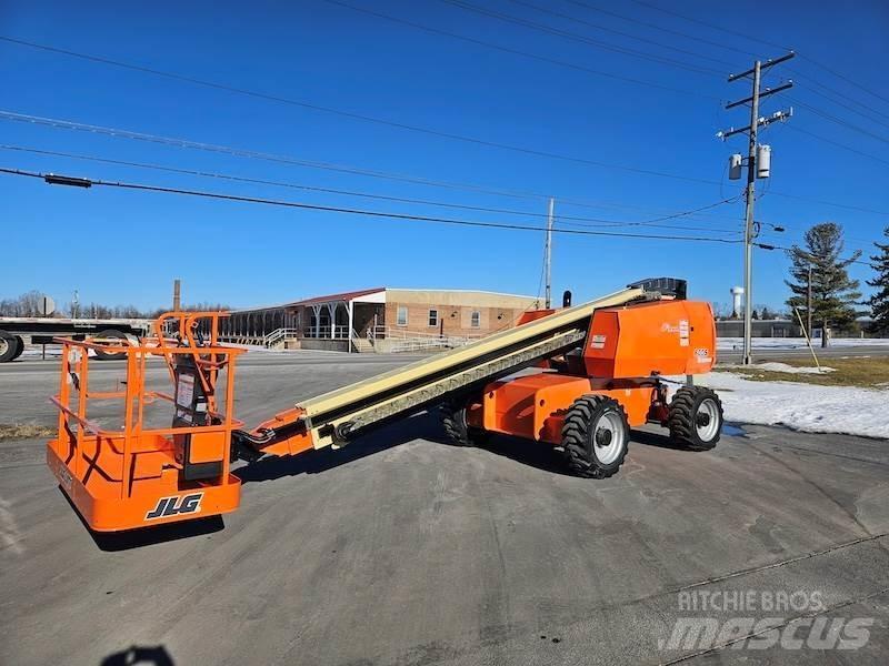 JLG 600S Teleskopiskie pacēlāji