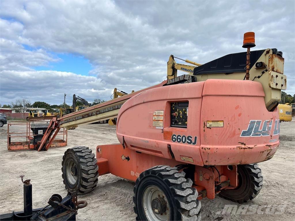 JLG 660SJ Citi pacēlāji un platformas