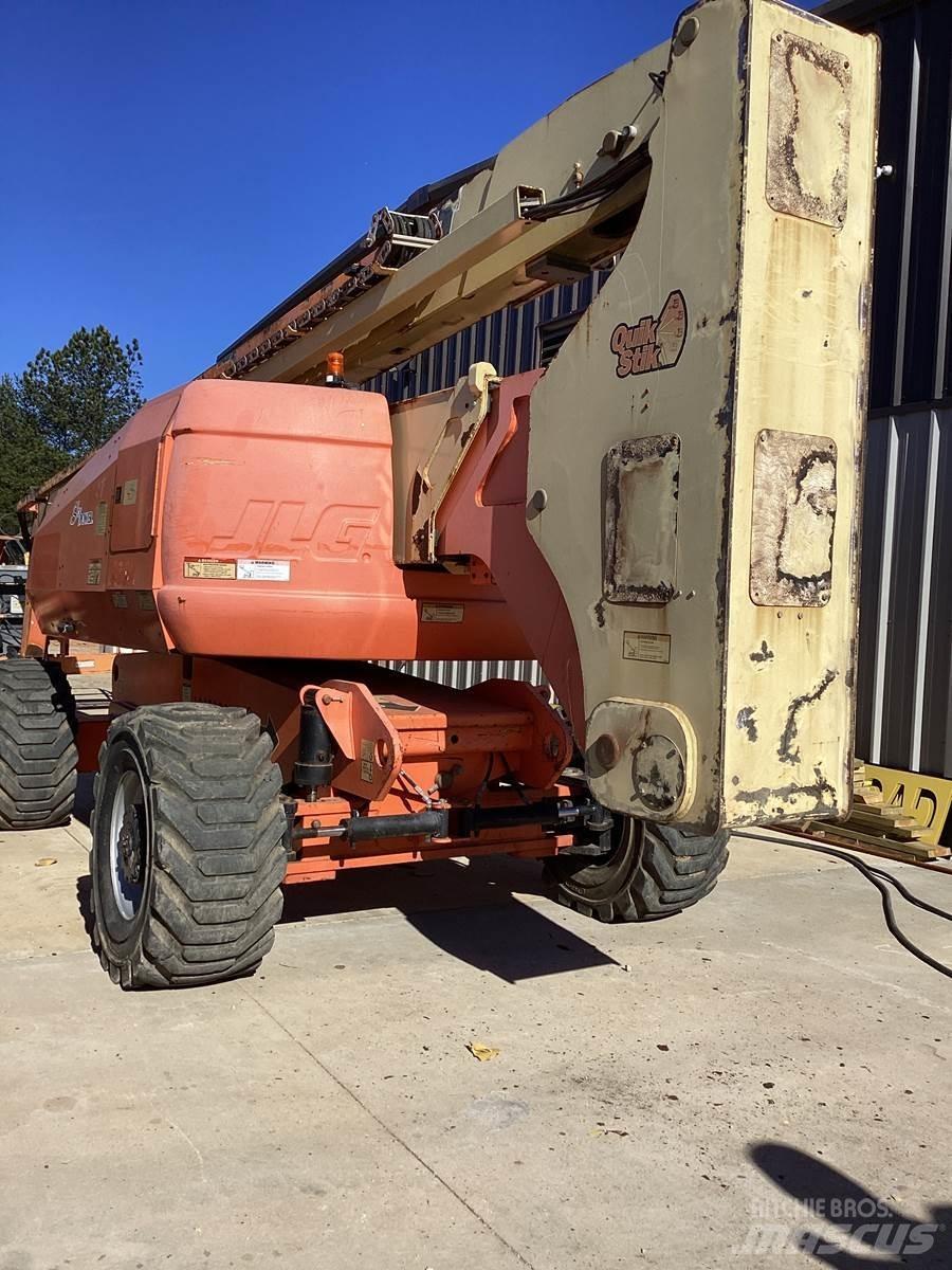 JLG 800A Citi pacēlāji un platformas