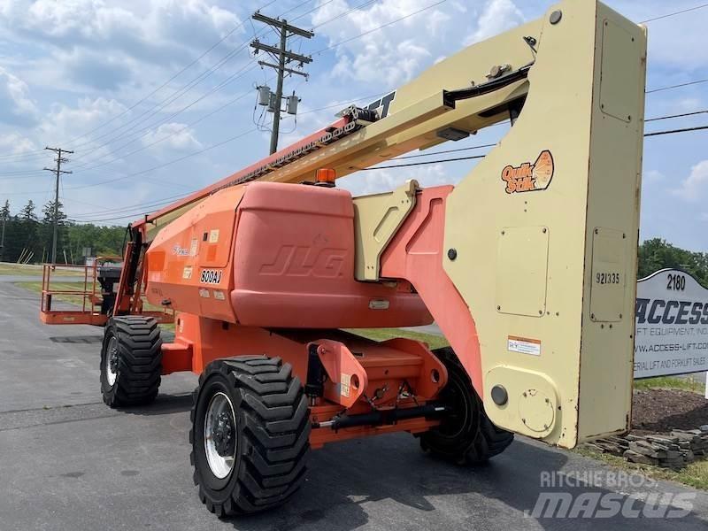 JLG 800AJ Citi pacēlāji un platformas