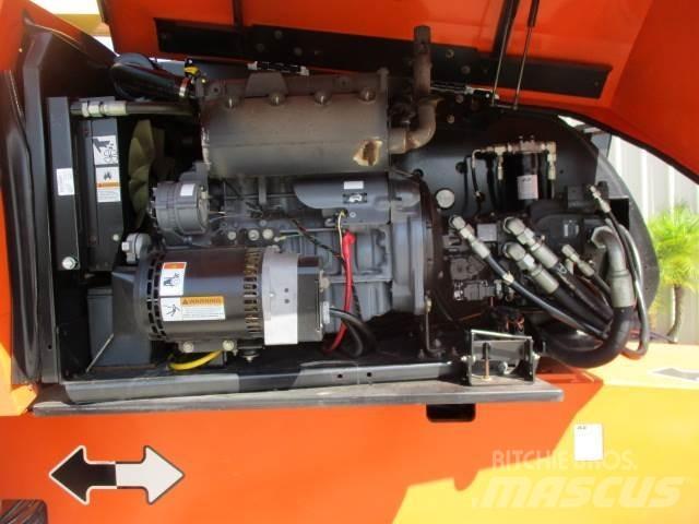 JLG 860SJ Citi pacēlāji un platformas