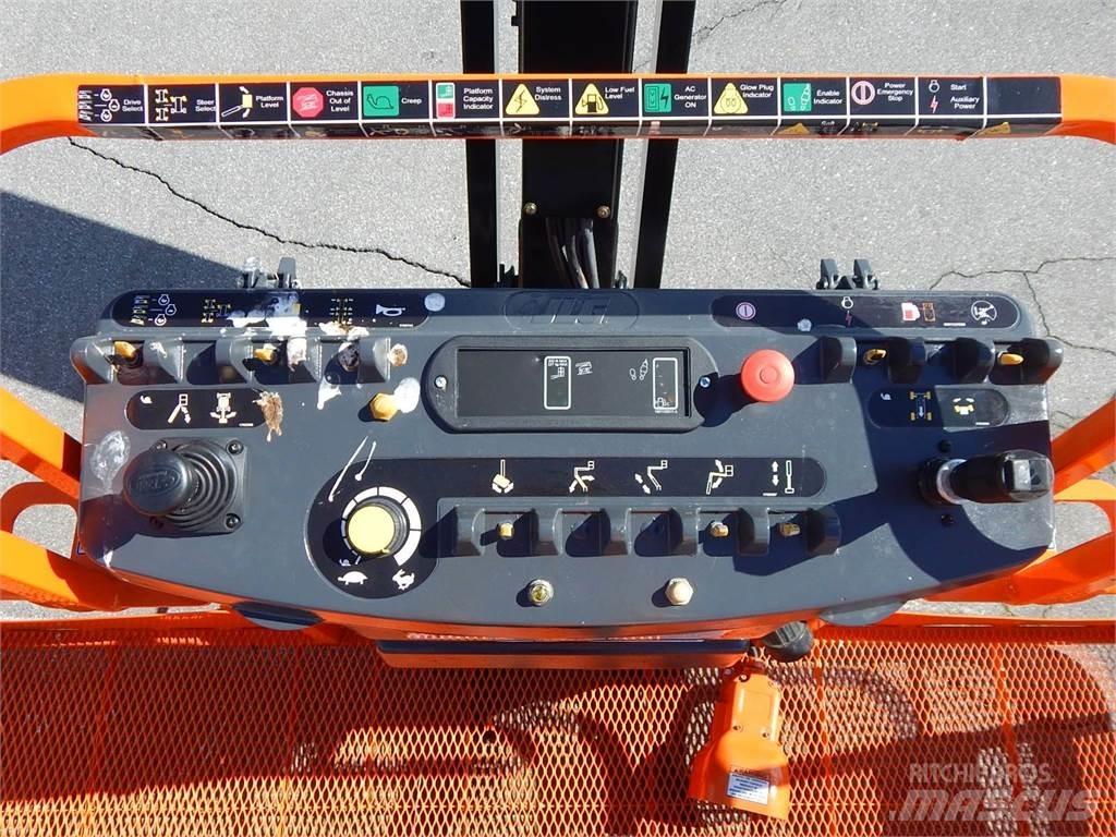 JLG 860SJ Teleskopiskie pacēlāji