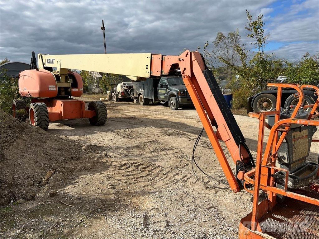 JLG 860SJ Citi pacēlāji un platformas
