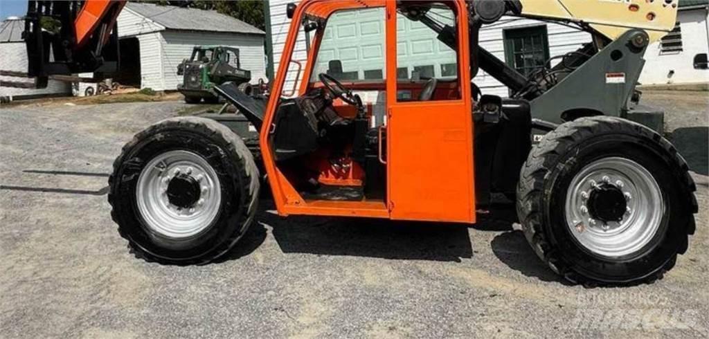 JLG G6-42A Teleskopiskie manipulatori