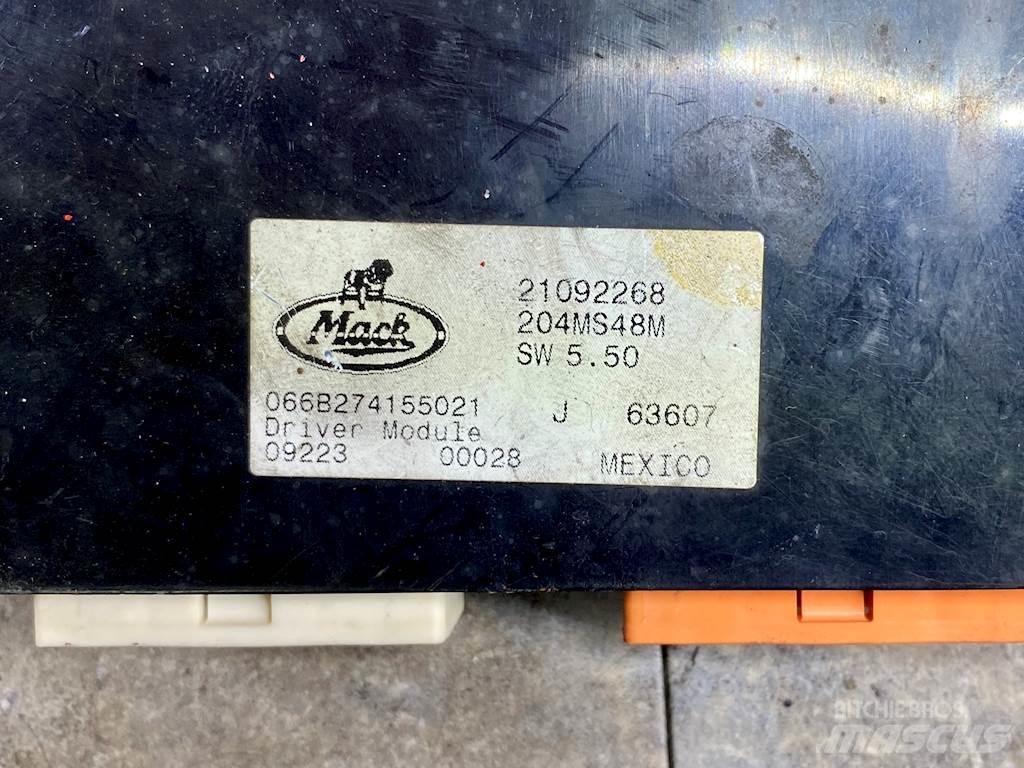 Mack  Elektronika