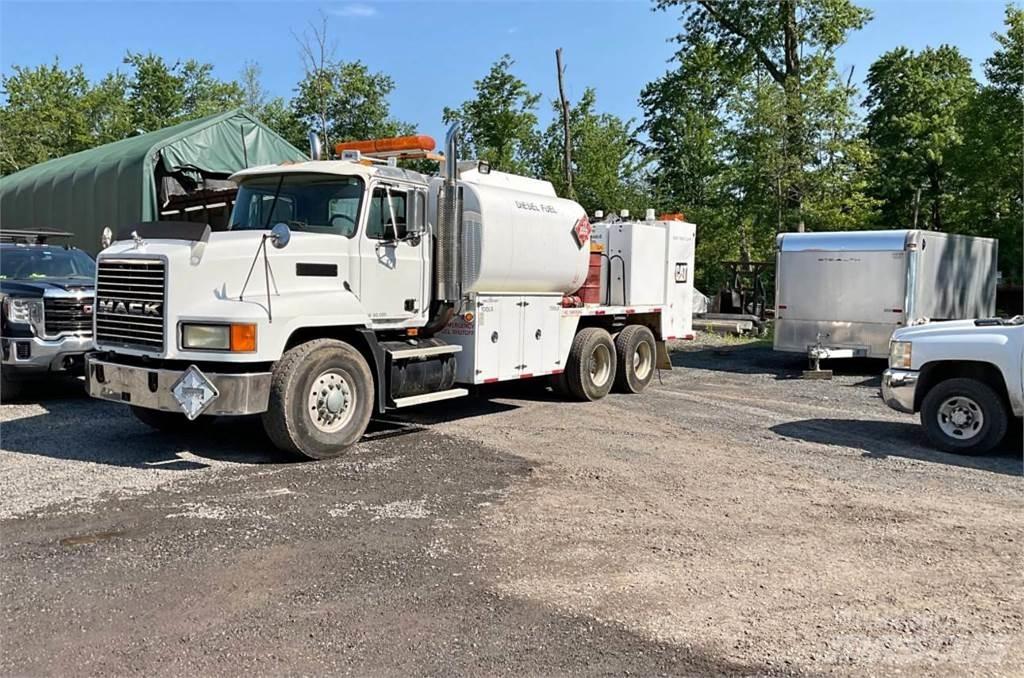 Mack CH613 Autocisterna
