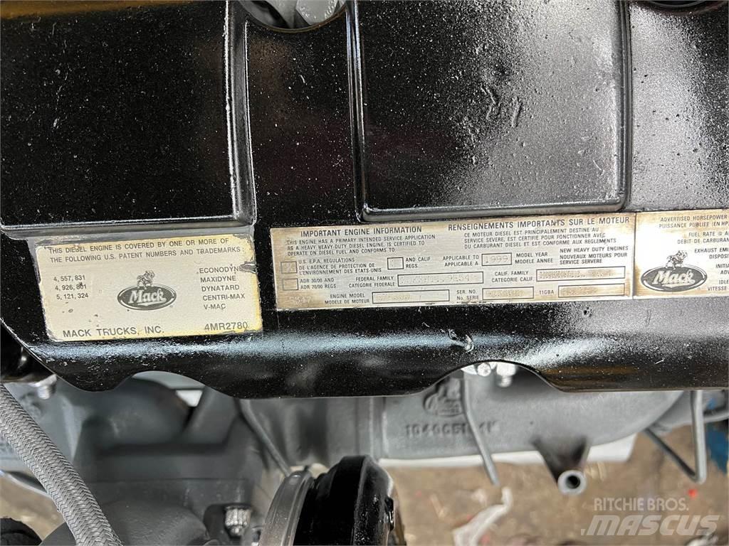 Mack E7 Dzinēji