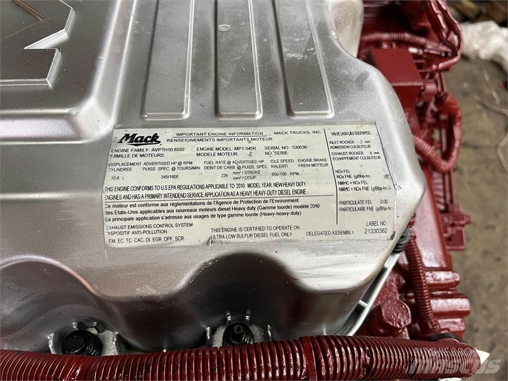 Mack MP7 Dzinēji