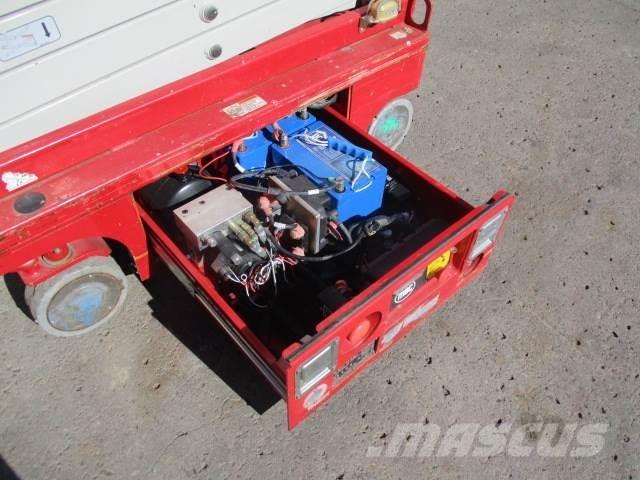 MEC 1330SE Šķerveida pacēlāji