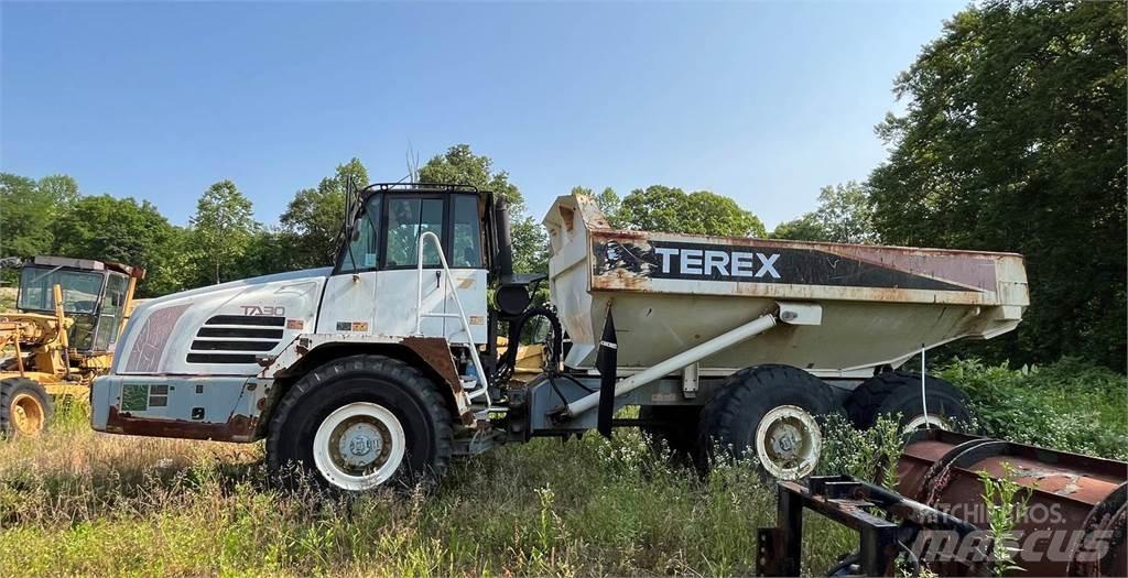 Terex TA30 Artikulētie pašizgāzēji