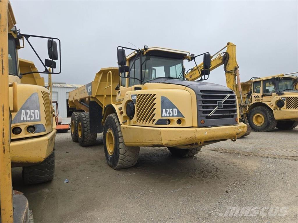 Volvo A25D Artikulētie pašizgāzēji