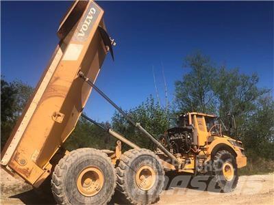 Volvo A40G Artikulētie pašizgāzēji
