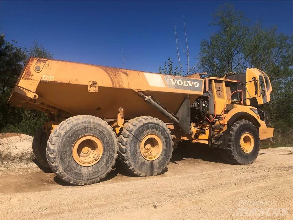 Volvo A40G Artikulētie pašizgāzēji