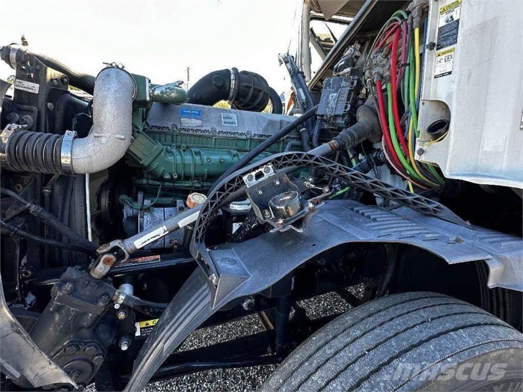 Volvo D13 Dzinēji