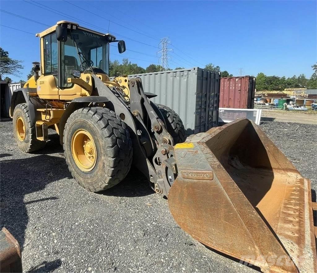 Volvo L60H Iekrāvēji uz riteņiem
