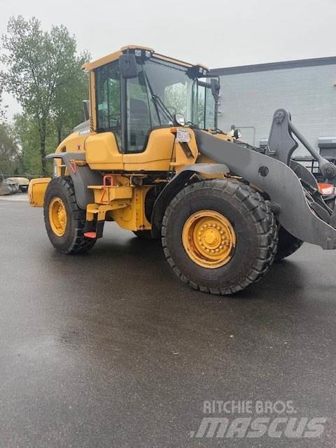 Volvo L70H Iekrāvēji uz riteņiem