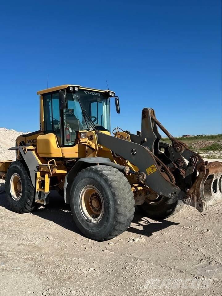 Volvo L90F Iekrāvēji uz riteņiem