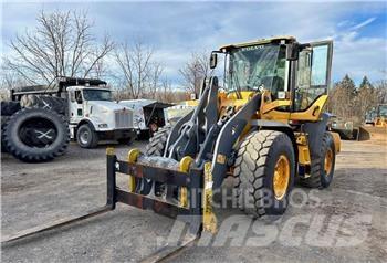 Volvo L90G Iekrāvēji uz riteņiem
