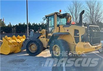 Volvo L90G Iekrāvēji uz riteņiem