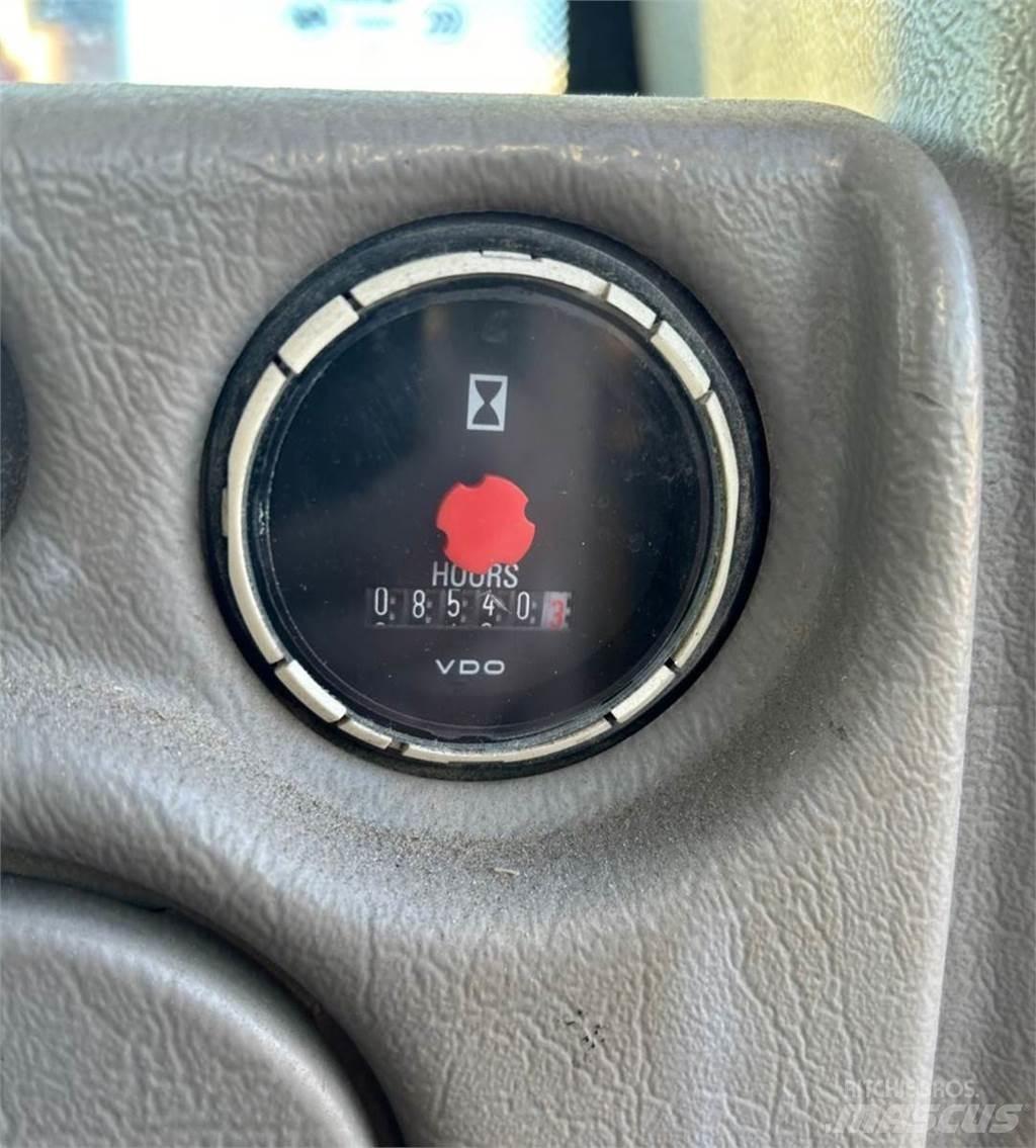 Volvo L90G Iekrāvēji uz riteņiem
