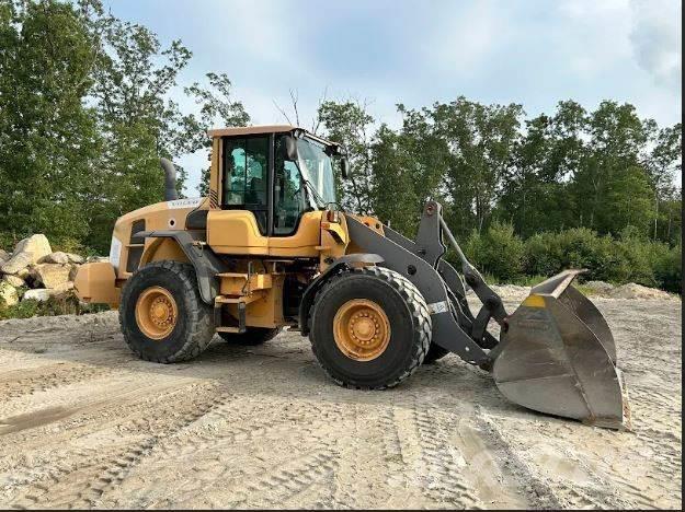 Volvo L90G Iekrāvēji uz riteņiem