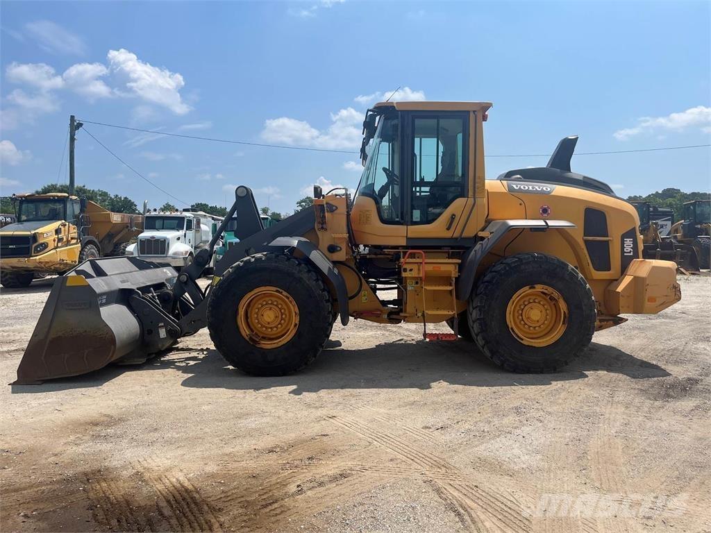 Volvo L90H Iekrāvēji uz riteņiem