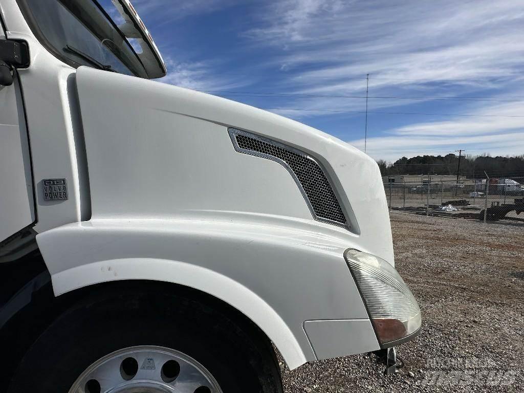 Volvo VNL Transports- Citi