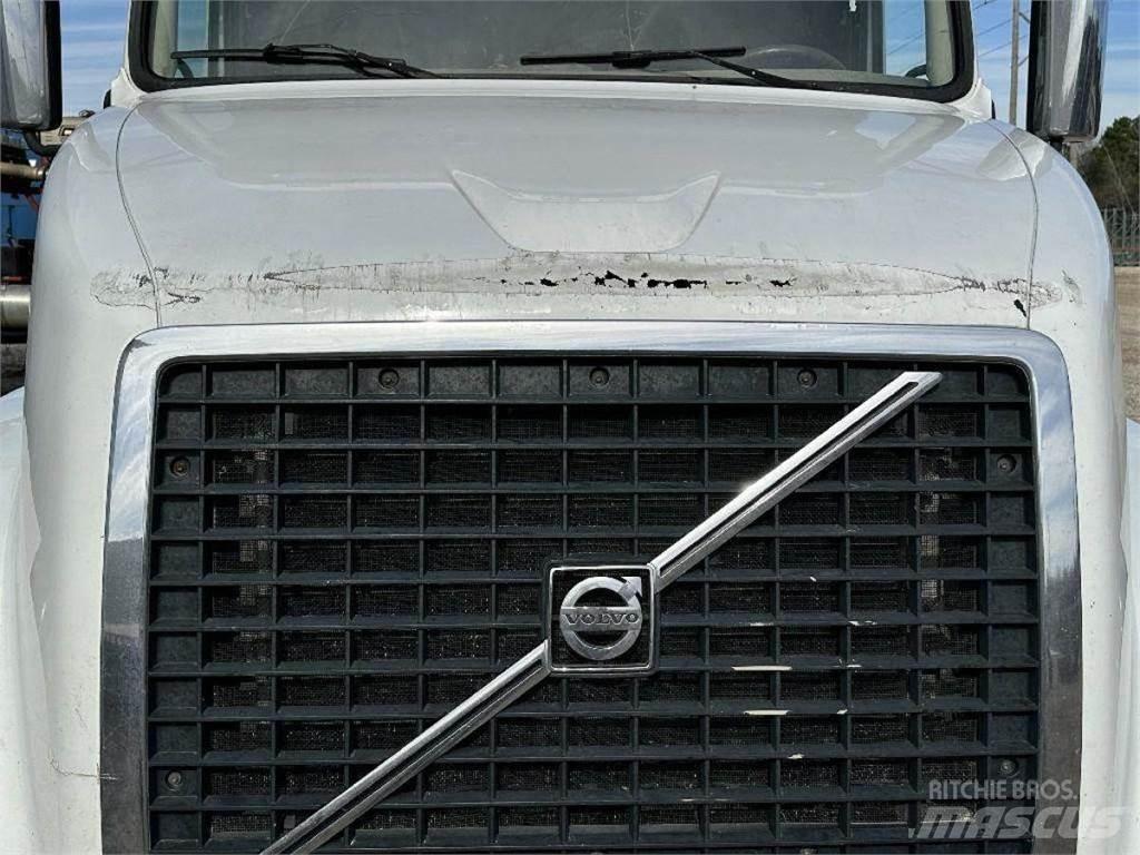 Volvo VNL Transports- Citi