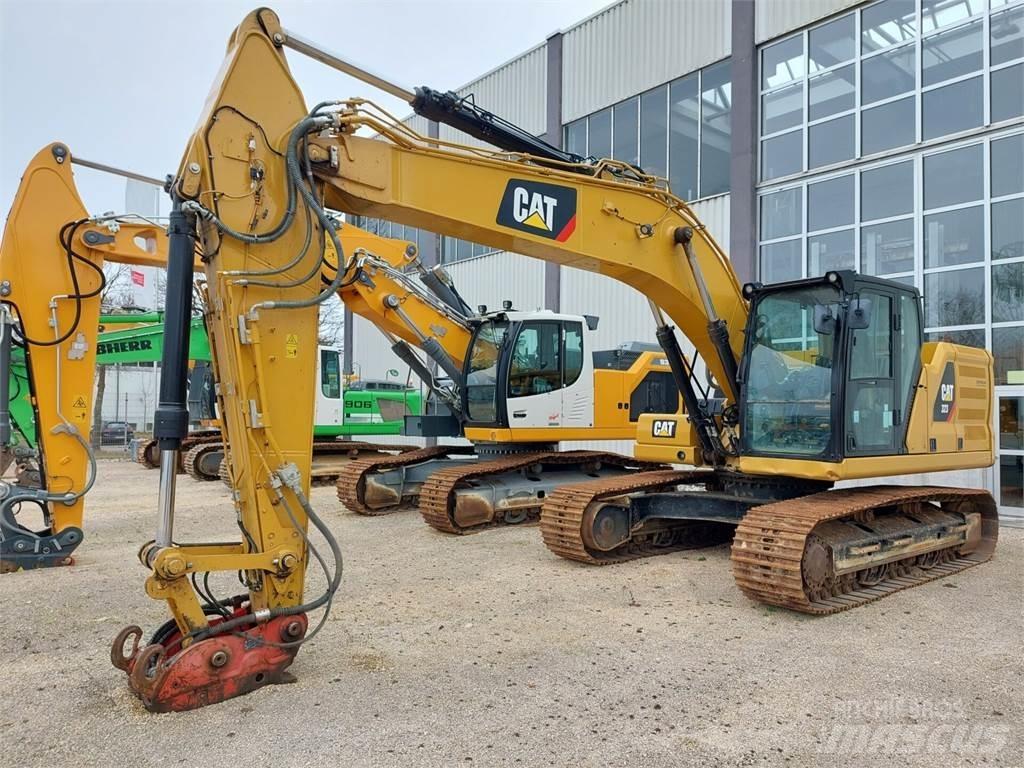 CAT 323 Kāpurķēžu ekskavatori