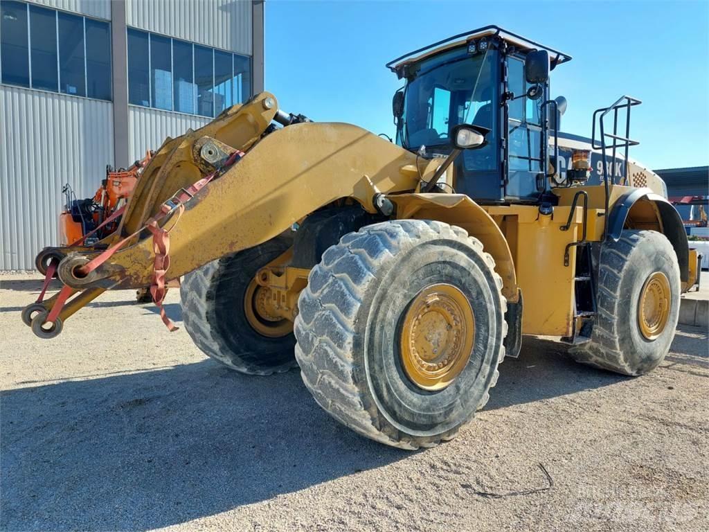 CAT 980K Iekrāvēji uz riteņiem