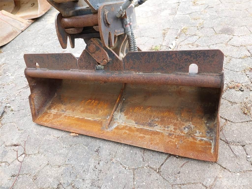 Yanmar SV16 Kāpurķēžu ekskavatori