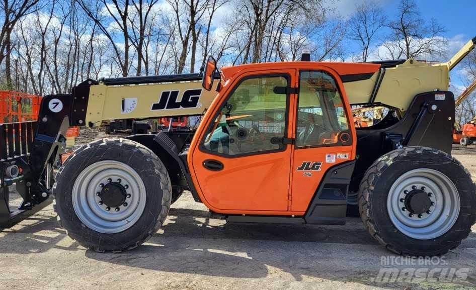 JLG 742 Teleskopiskie manipulatori