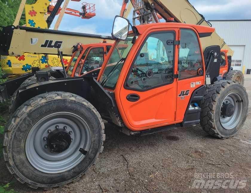 JLG 943 Teleskopiskie manipulatori