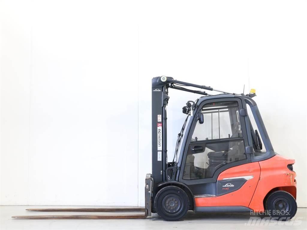 Linde H35D/1202-01 Tehnika ar dīzeļa dzinēju