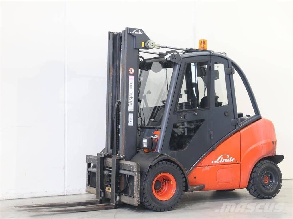 Linde H35D/393-01 Tehnika ar dīzeļa dzinēju