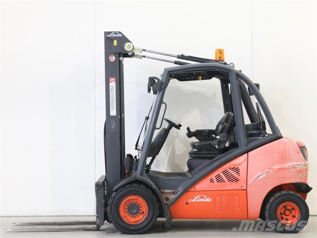 Linde H35D/393-01 Tehnika ar dīzeļa dzinēju