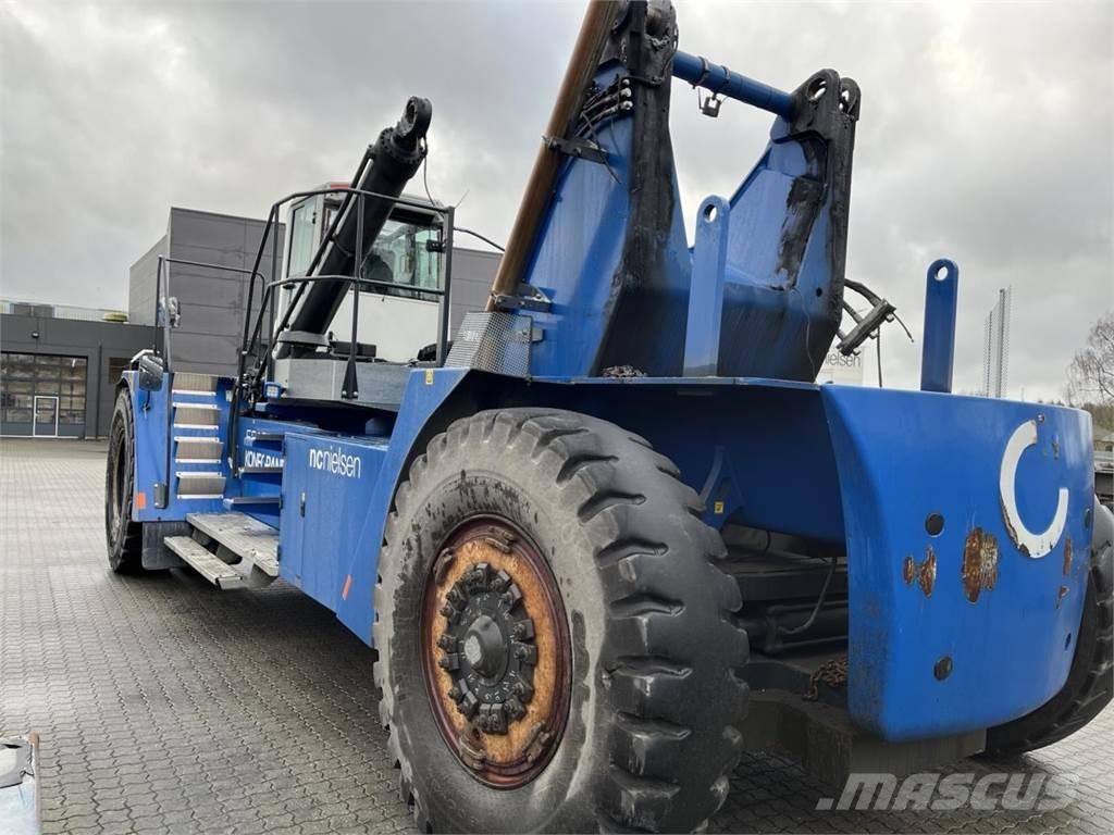 SMV 4535 TC5 Lielaugstuma pārvadātājs