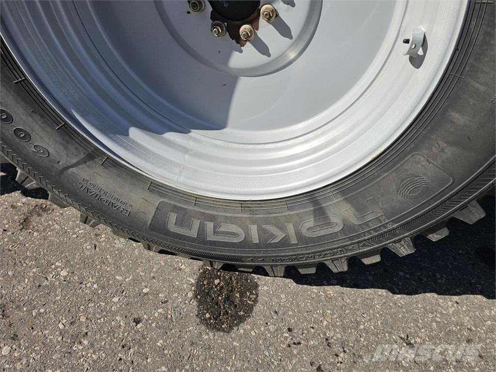 CASE MAXXUM 140 Traktori