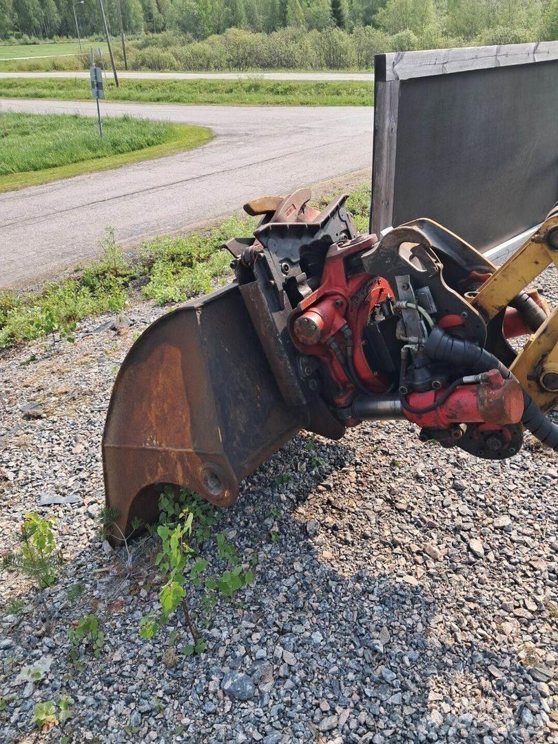 CAT 305 Mini ekskavatori < 7 t