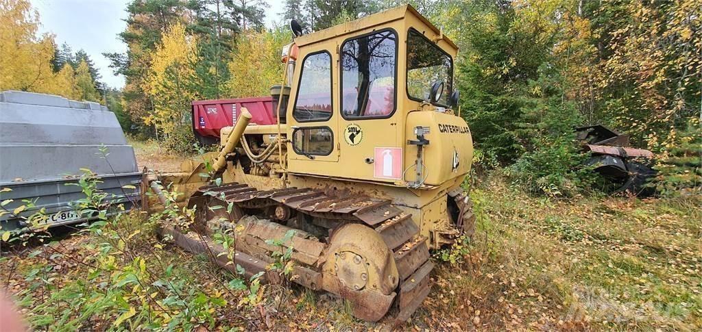 CAT D4D Būvniecība- Citi