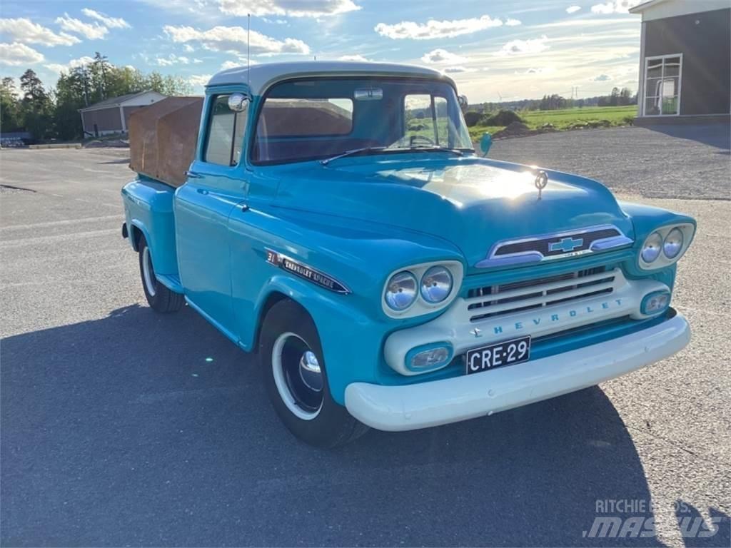 Chevrolet Apace Preču pārvadāšanas furgoni