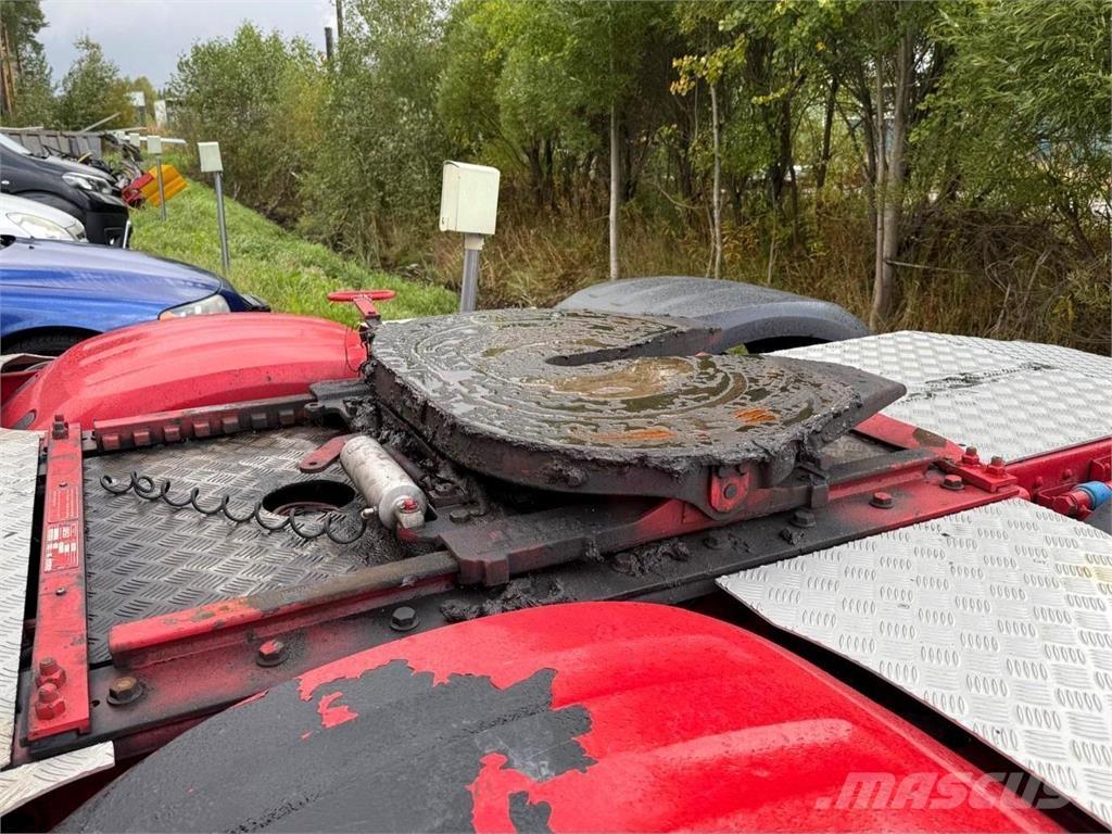 DAF XF510 FTS 6X2 Vilcēji